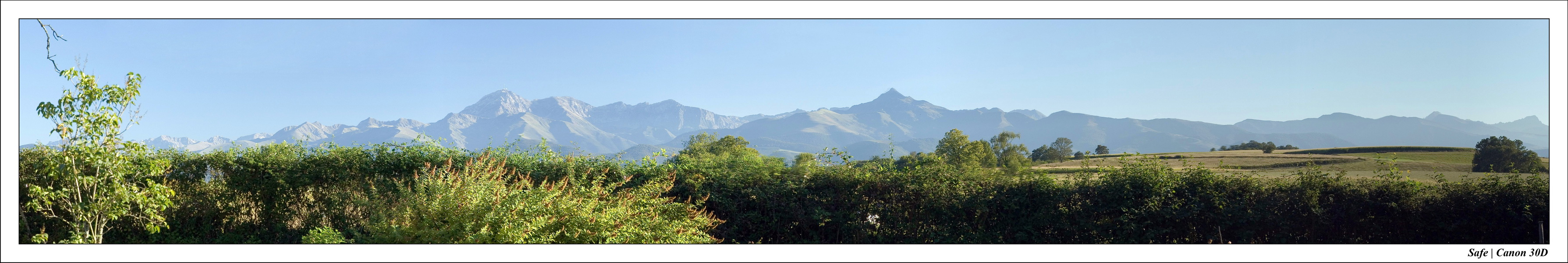 2006   09   Tarbes   Pano pyrennees